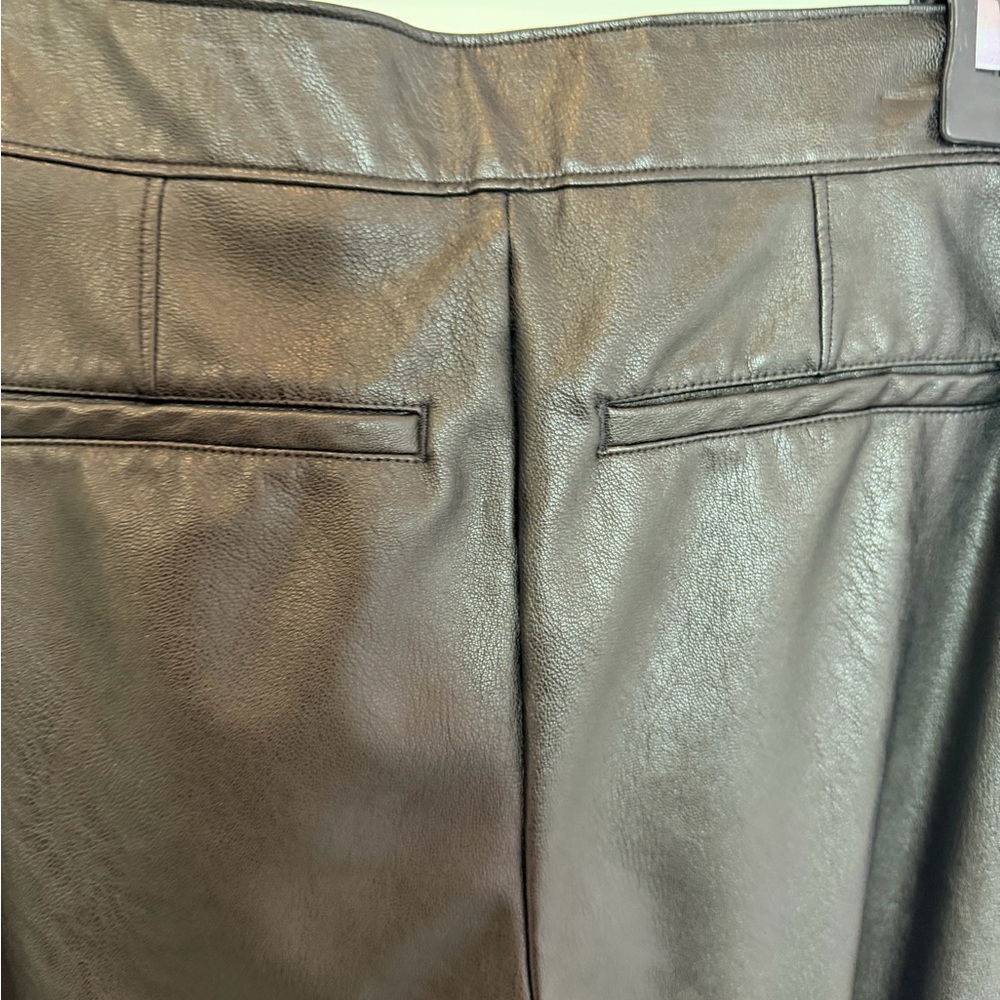 Spanx Leather Like Flare Pants Luxe Black Pull On Women’s Sz L - Picture 10 of 16